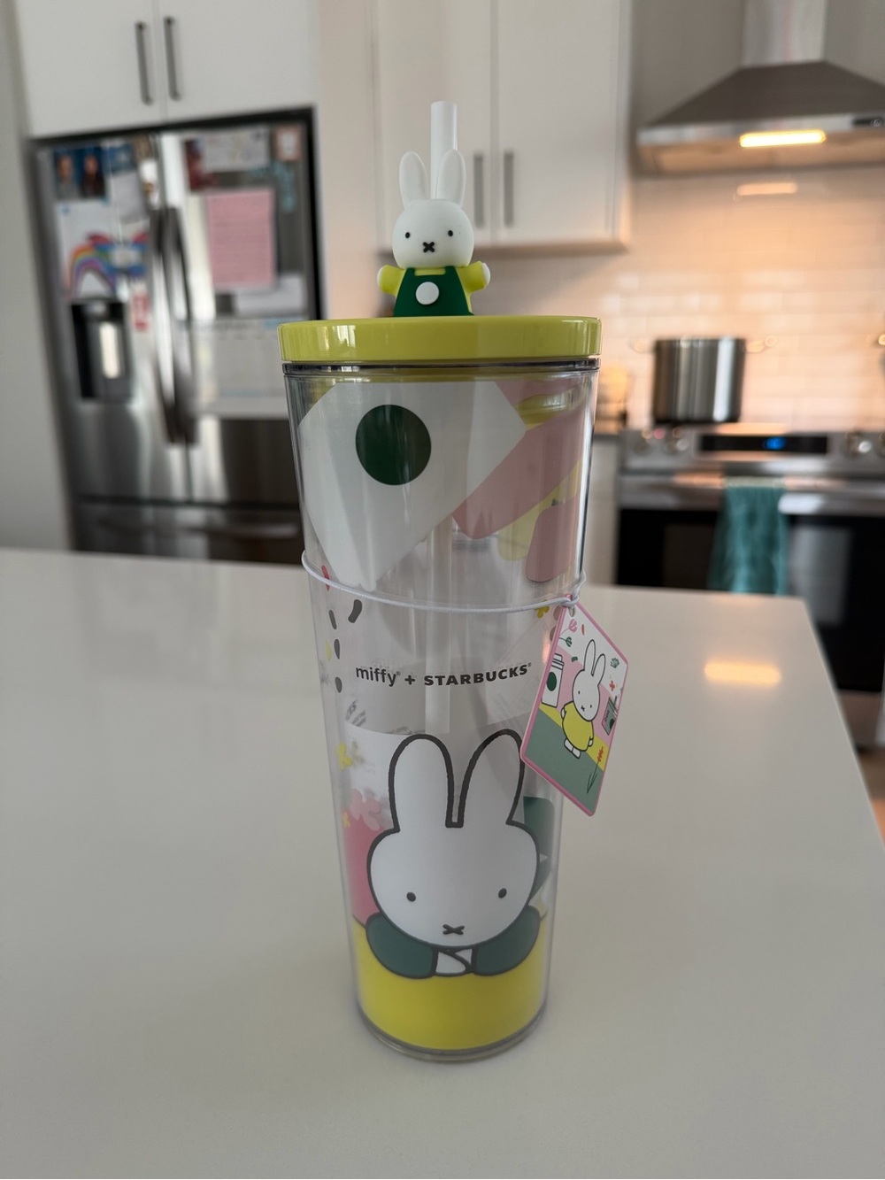 NWT Miffy x Starbucks 24 Ounce Cold Cup / Tumbler (2026)